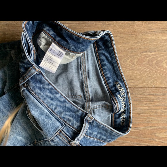 American Eagle Ripped Straight Leg Jean - Picture 4 of 4